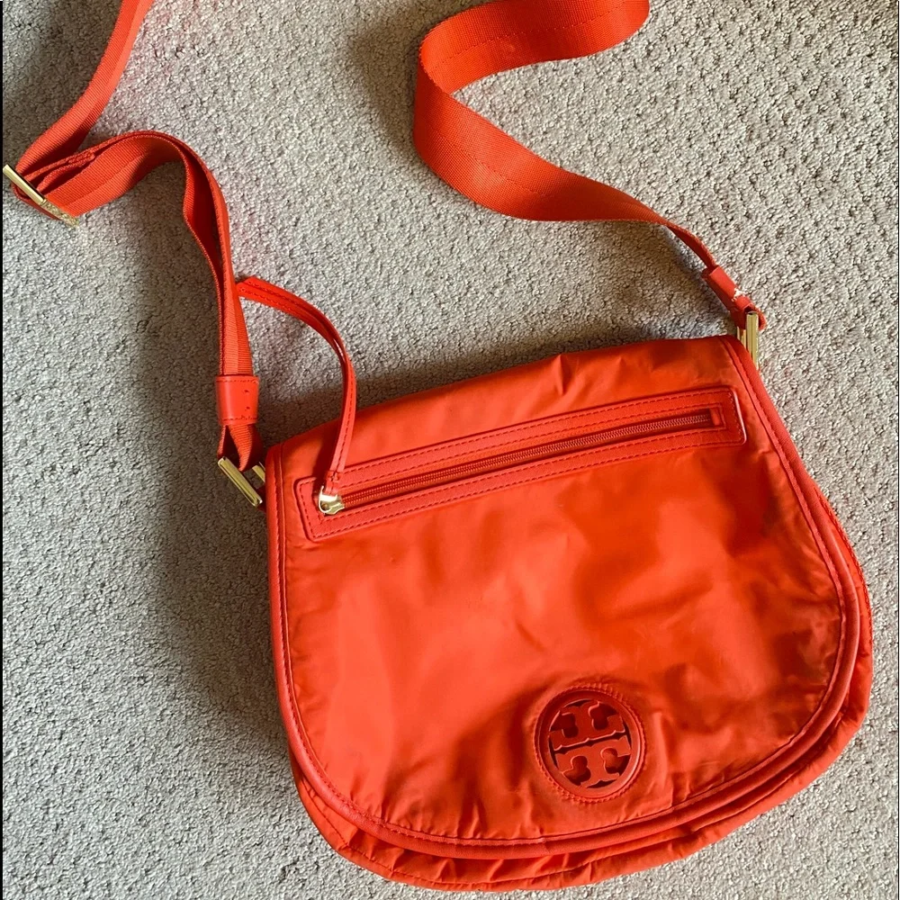 Tory Burch tory burch